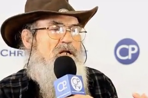 Si_Robertson___Duck_Dynasty__Star__Says_Atheists_Don_t_Exist