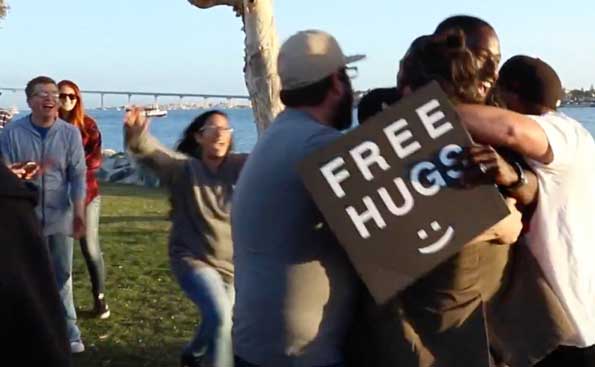 #FreeHugsProject